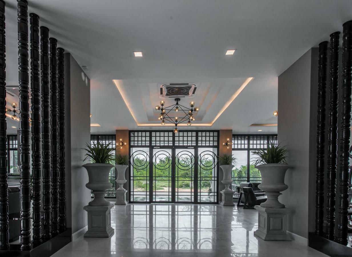 Haus Hotel Udonthani Ngoại thất bức ảnh